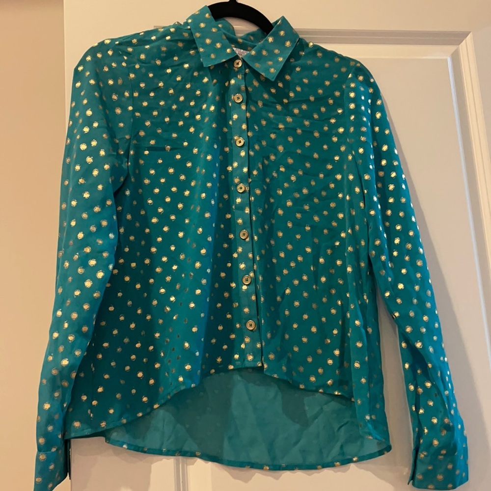 Women’s turquoise button down shirt